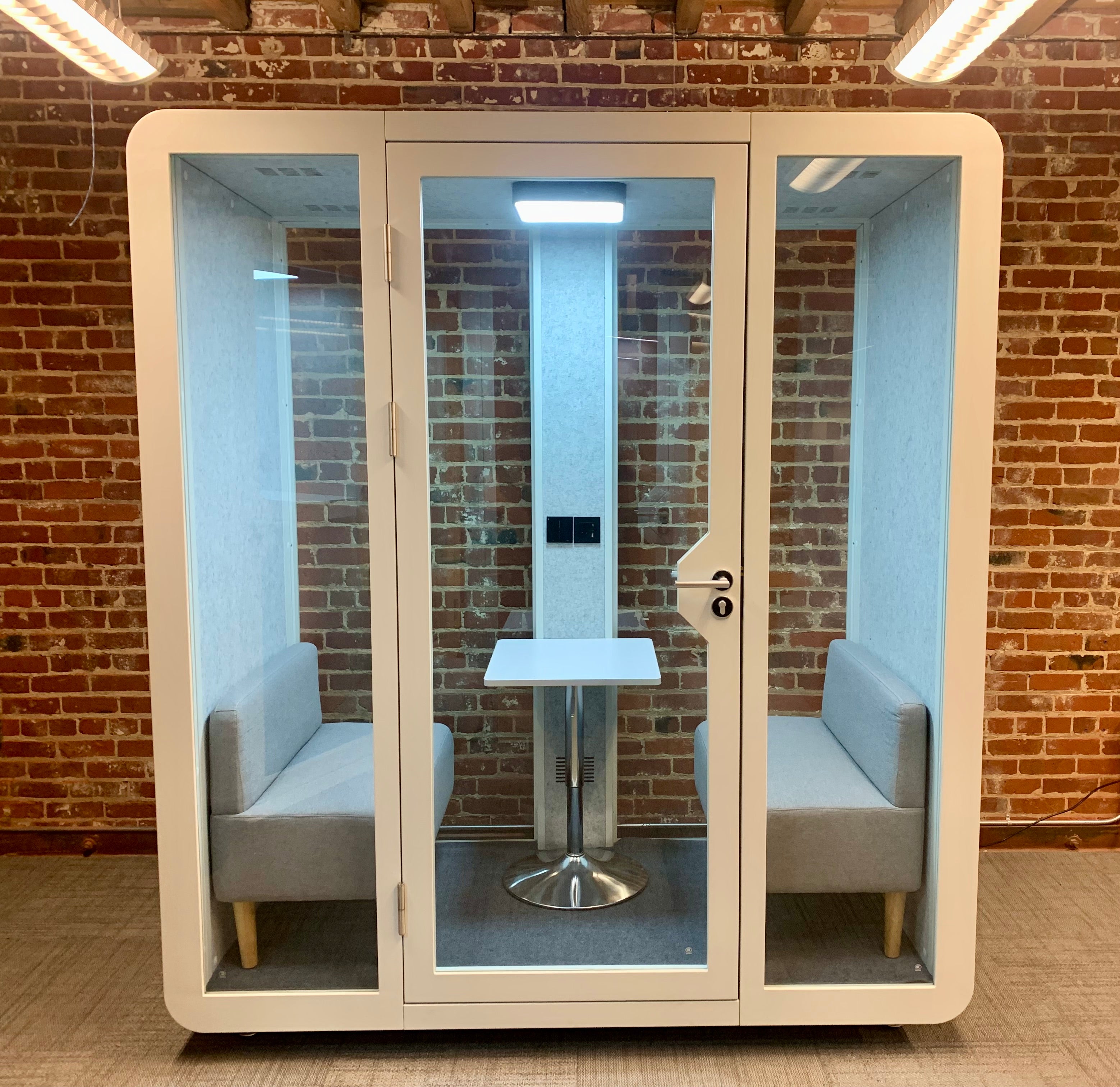 Modern 2 Person Meeting Soundproof Office Phone Booth & Private Privacy Pod Sound Panel Divider