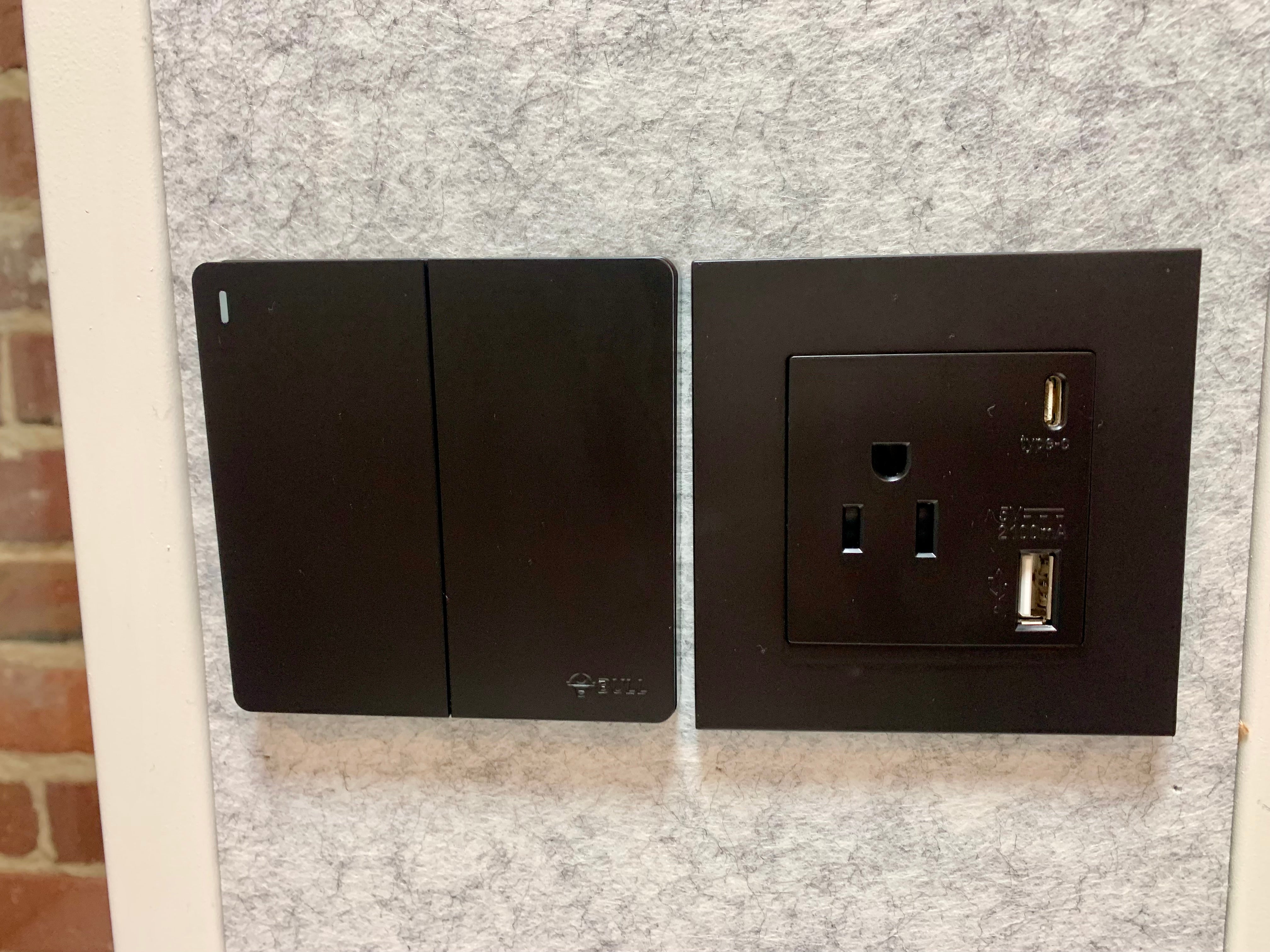 eBooth Duo | Office Phone Booth