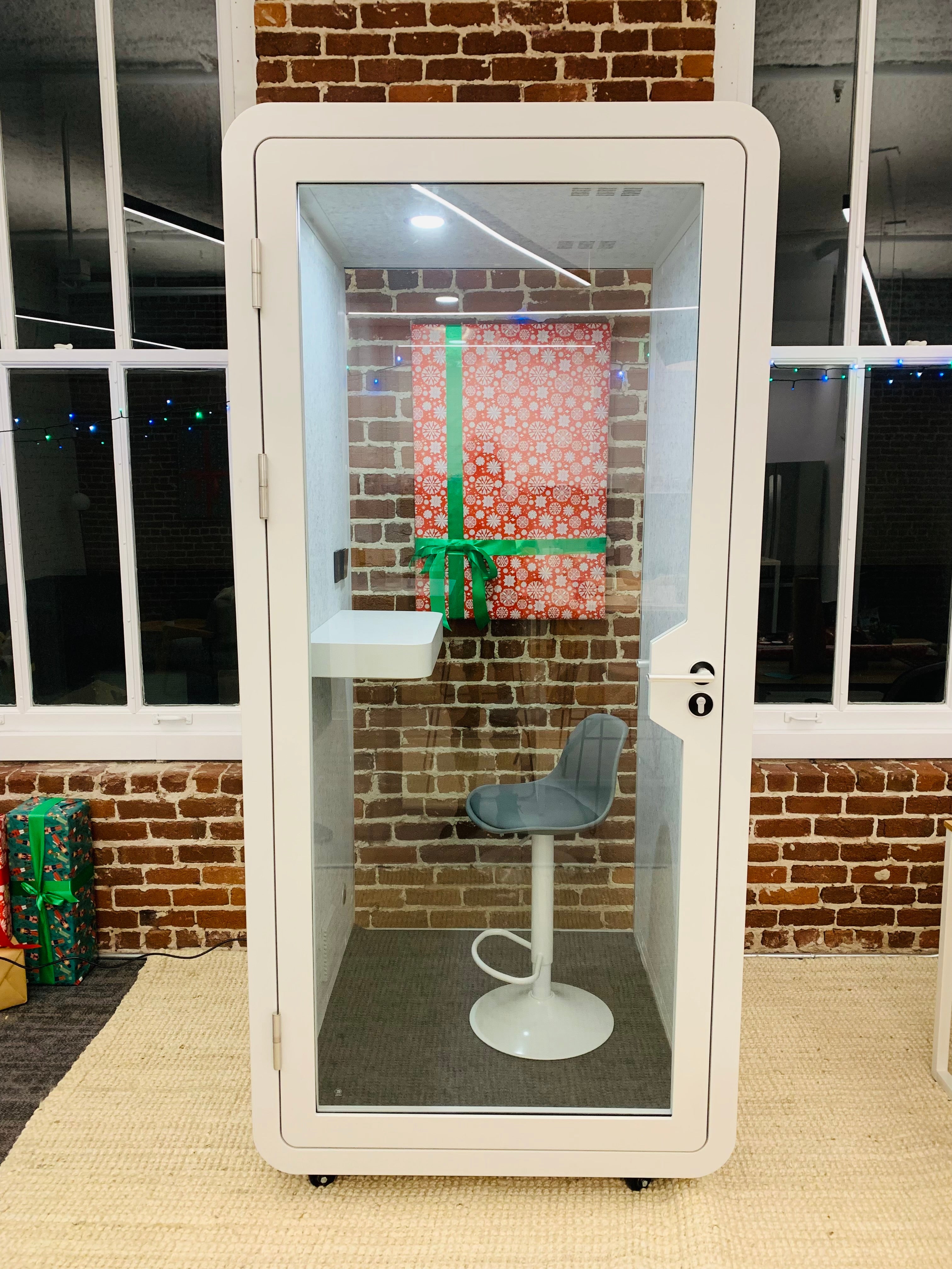 eBooth Solo | Office Phone Booth