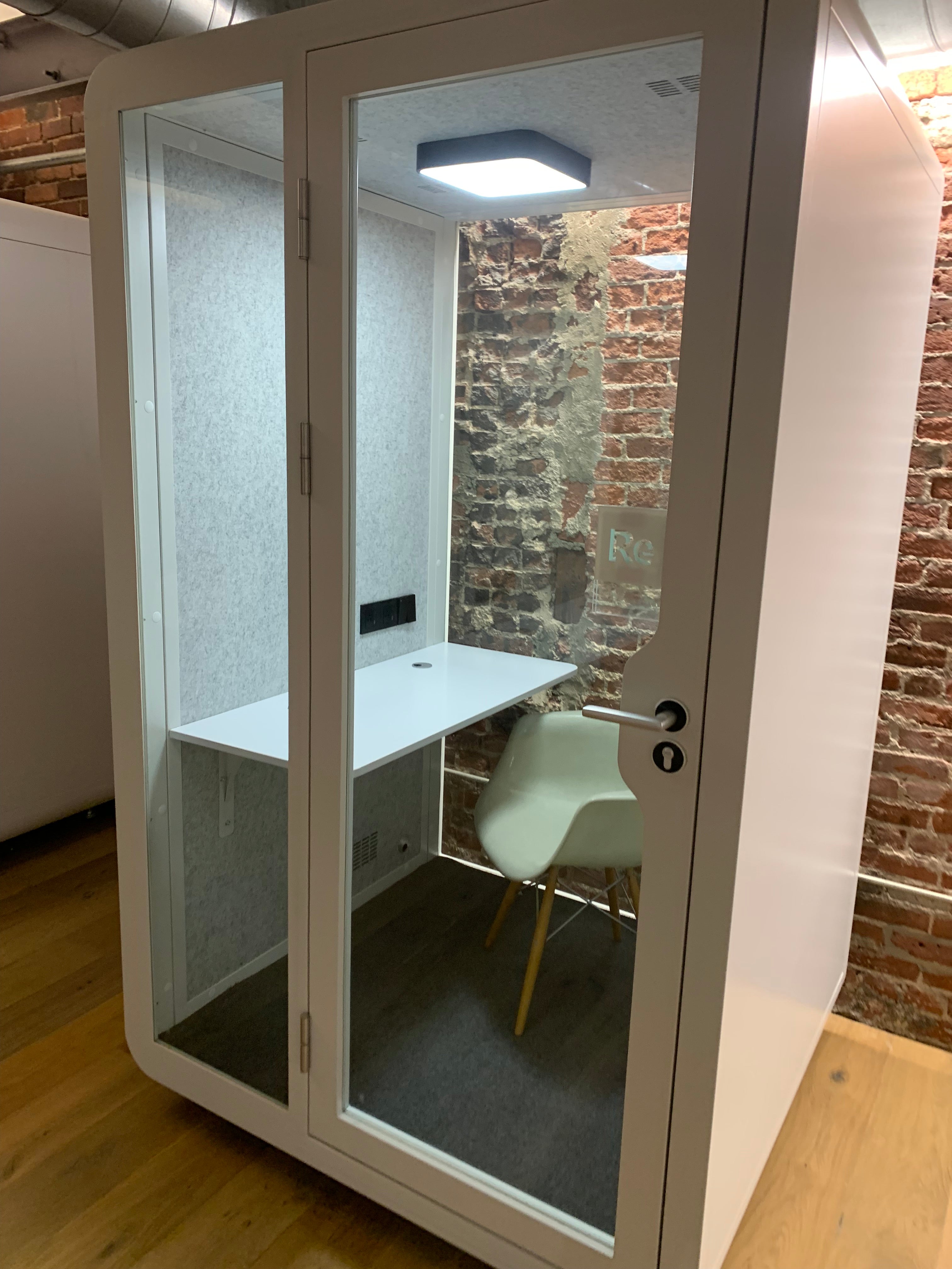 eBooth Office